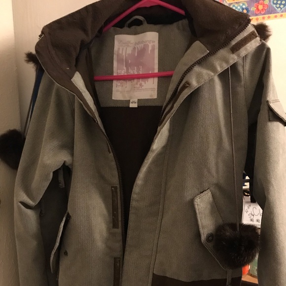 Billabong Jackets & Blazers - Billabong ski coat worn twice gently used🧥🎉🎉🎉🎉🎄🎄